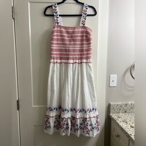 EUC DRAPER JAMES Taylor Smocked Dress in Embroidered Camellia $195 MEDIUM